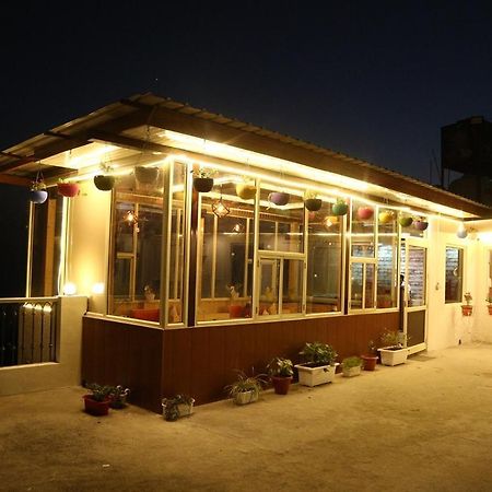 Shining Hills Hotel Mussoorie Exterior photo